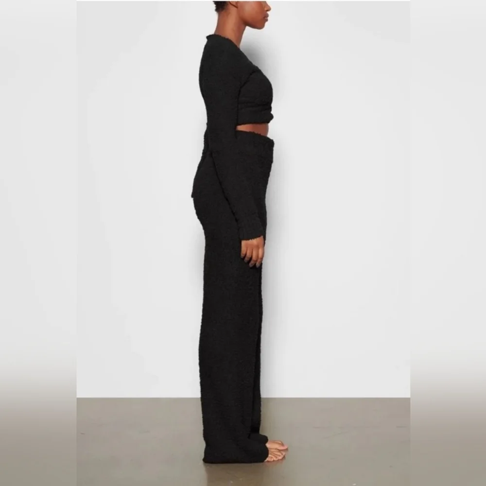 SKIMS Size S/M Cozy Knit Boucle’ Lounge Pants Onyx Black High Rise Reta…